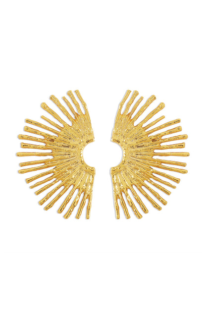 Pendientes de metal con borde ondulado